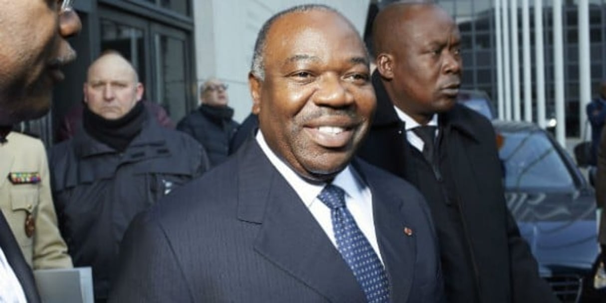 Ali Bongo, élevé au grade de grand maître des deux Loges. © AFP