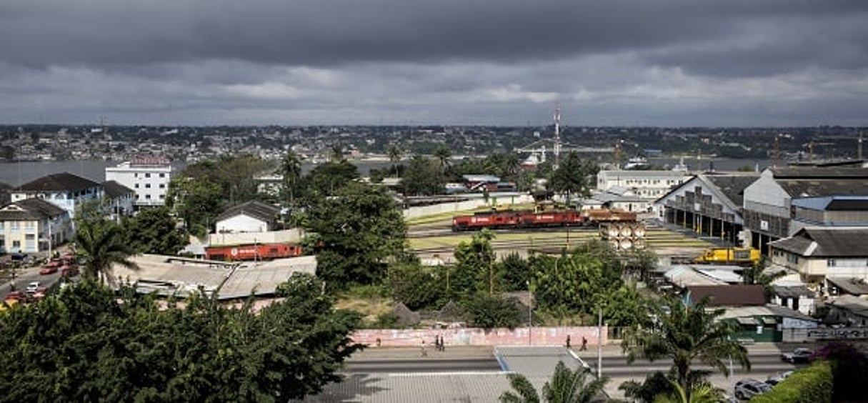 Vue de la gare à Abidjan. © Sylvain Cherkaoui pour J.A.