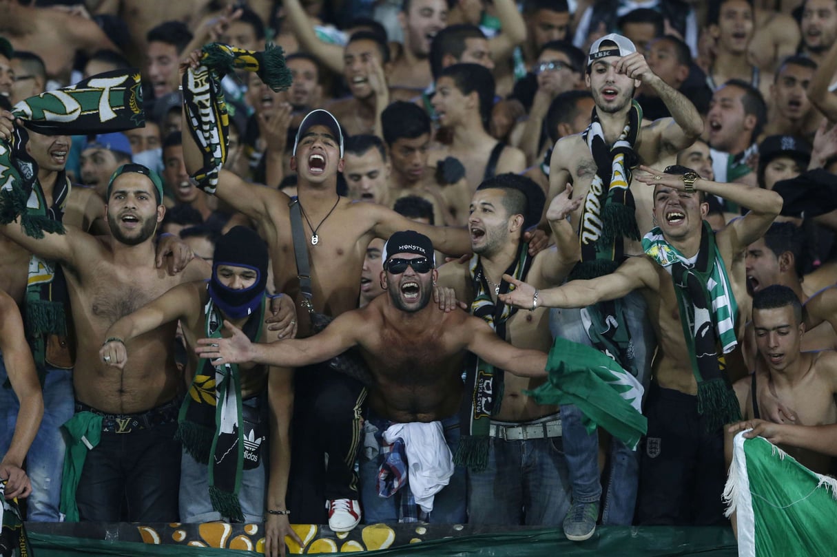 Des supporters du Raja lors d’un match opposant leur club  au  FC Monterrey en 2013. © Matthias Schrader/AP/SIPA