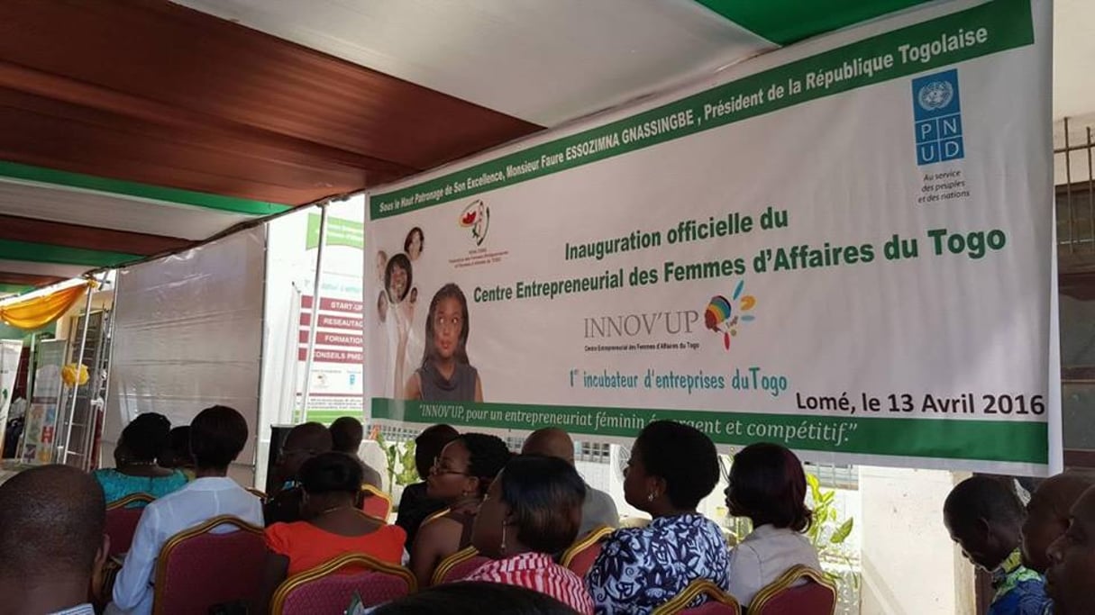 Le centre Innov’up a été inauguré à Lomé en présence du Directeur-Afrique du PNUD. © Yves Kokoayi pour J.A.
