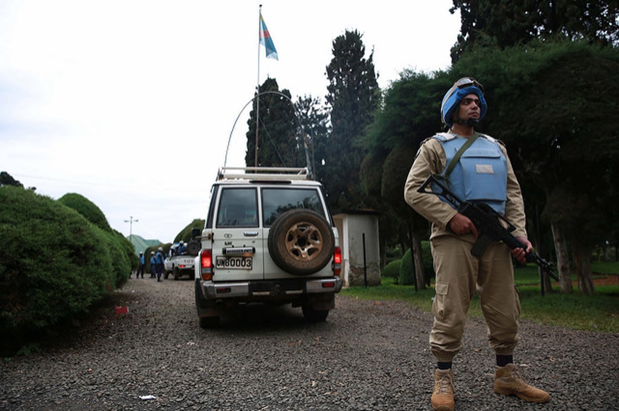 Un Casque bleu égyptien assurant la sécurité des populations dans la ville de Bukavu, le 26 novembre 2014. © Abel Kavanagh/CC/Monusco