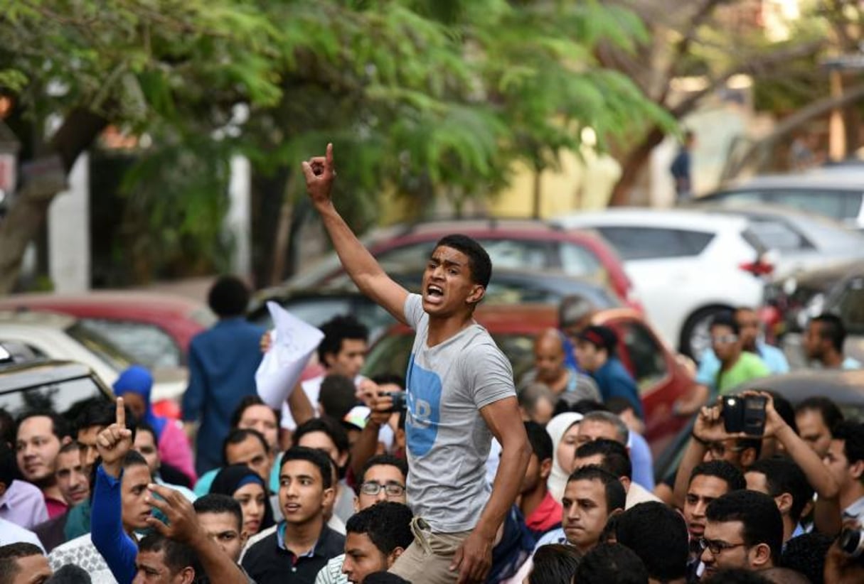 Des manifestants opposés au gouvernement du président Sissi, au Caire le 25 avril 2016. © Mohamed el-Shahed/AFP