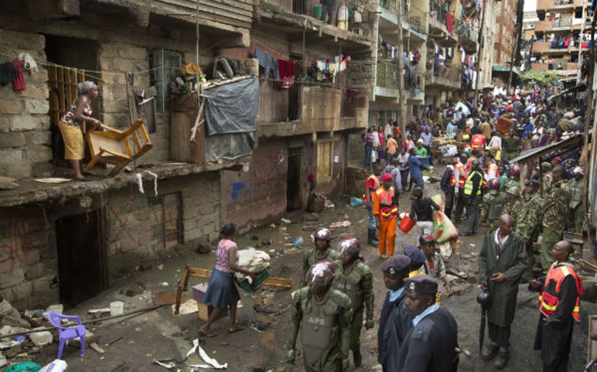 Effondrement d’un immeuble à Nairobi © Ben Curtis/AP/SIPA