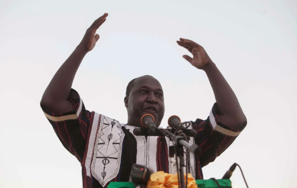 Le leader de l’opposition, Zéphirin Diabré, lors d’un rassemblement  de l’UPC le 25 novembre 2015 à Ouagadougou. © Theo Renaut/AP/SIPA