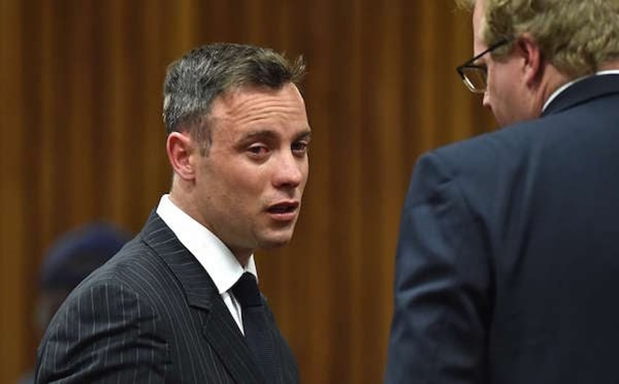 L’ancien athlète sud-africain Oscar Pistorius comparait devant la Haute Cour de Pretoria en deuxième instance, le 13 juin 2016. © Phil Magakoe/AP/SIPA