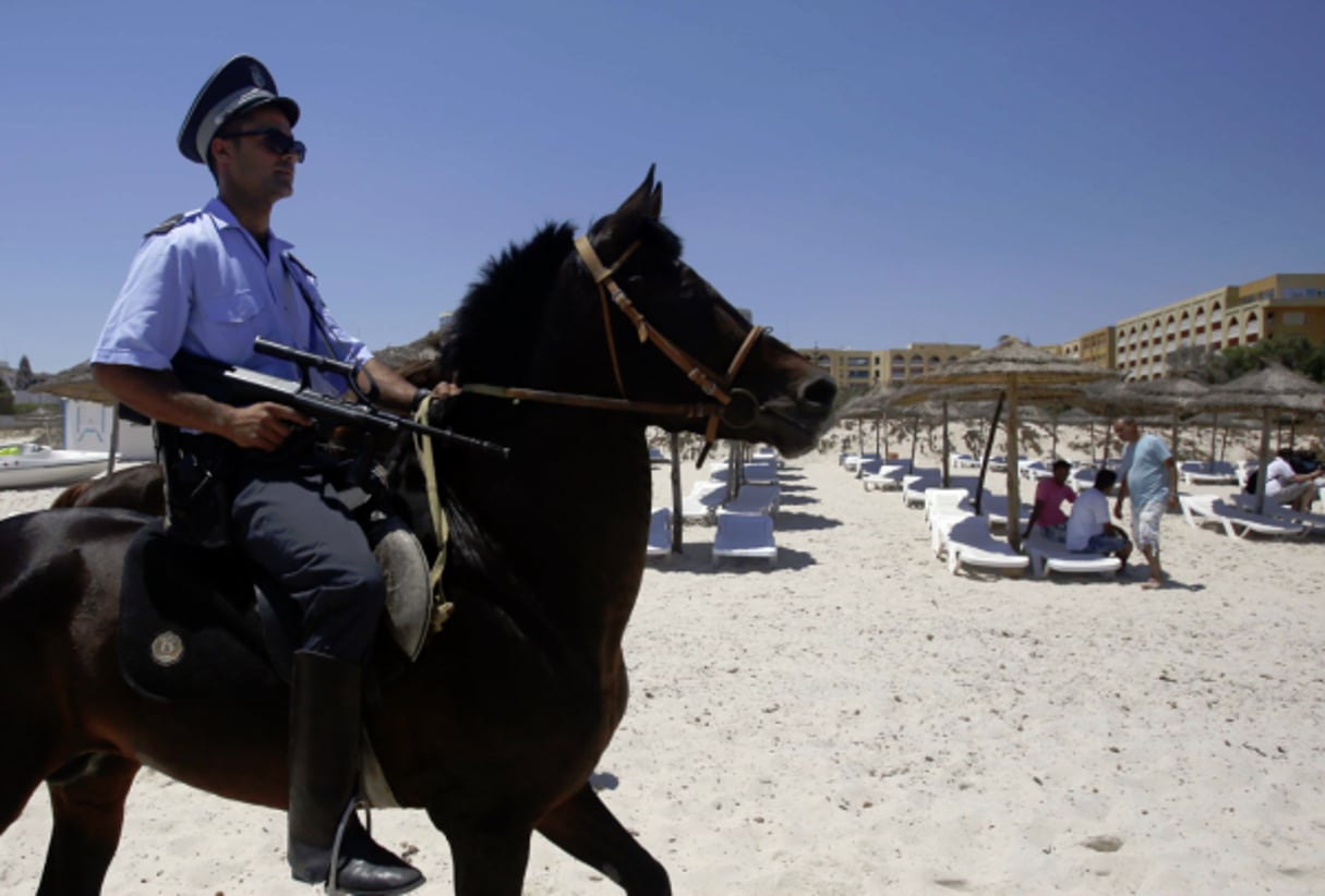 Le tourisme, l’un des fleurons de l’économie tunisienne, a été durement touché après les deux attentats terroristes à Tunis et à Sousse. © Darko Vojinovic/AP/SIPA