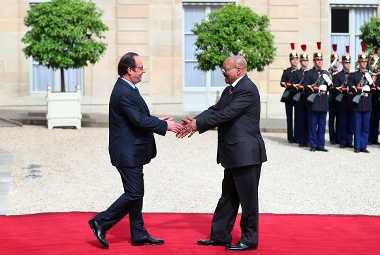 François Hollande accueille à l’Élysée Jacob Zuma, le 11 juillet 2016. © Thibault Camus/AP/SIPA