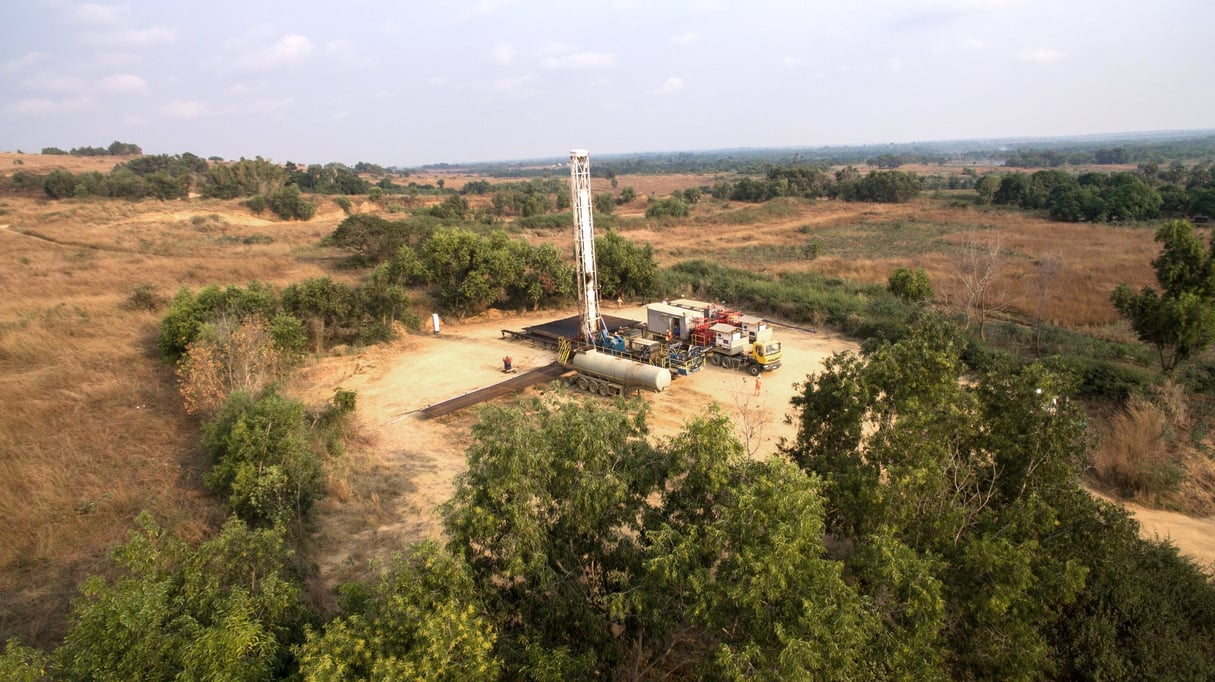 Puits de pétrole près de Muanda, le 28 juin. © Gwenn Dubourthoumieu pour J.A.