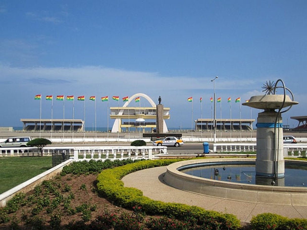 Vue du « Black Star Square », à Accra, capitale du Ghana. © Rjruiziii/Wikimedia Commons