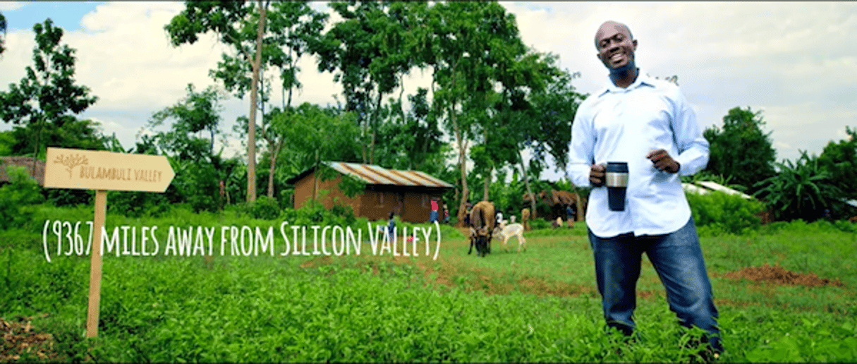 Vidéo produite par l’ONG Communities for development le 12 juillet 2016 pour soutenir l’innovation dans la vallée de Bulambuli, en Ouganda. © YouTube / Capture d’écran JA