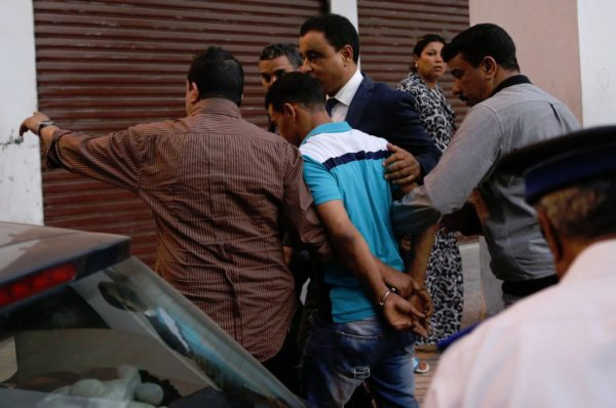 Arrestation d’un homme près de Casablanca par la police marocaine, en juin 2014 (image d’illustration). © Abdeljalil Bounhar/AP/SIPA