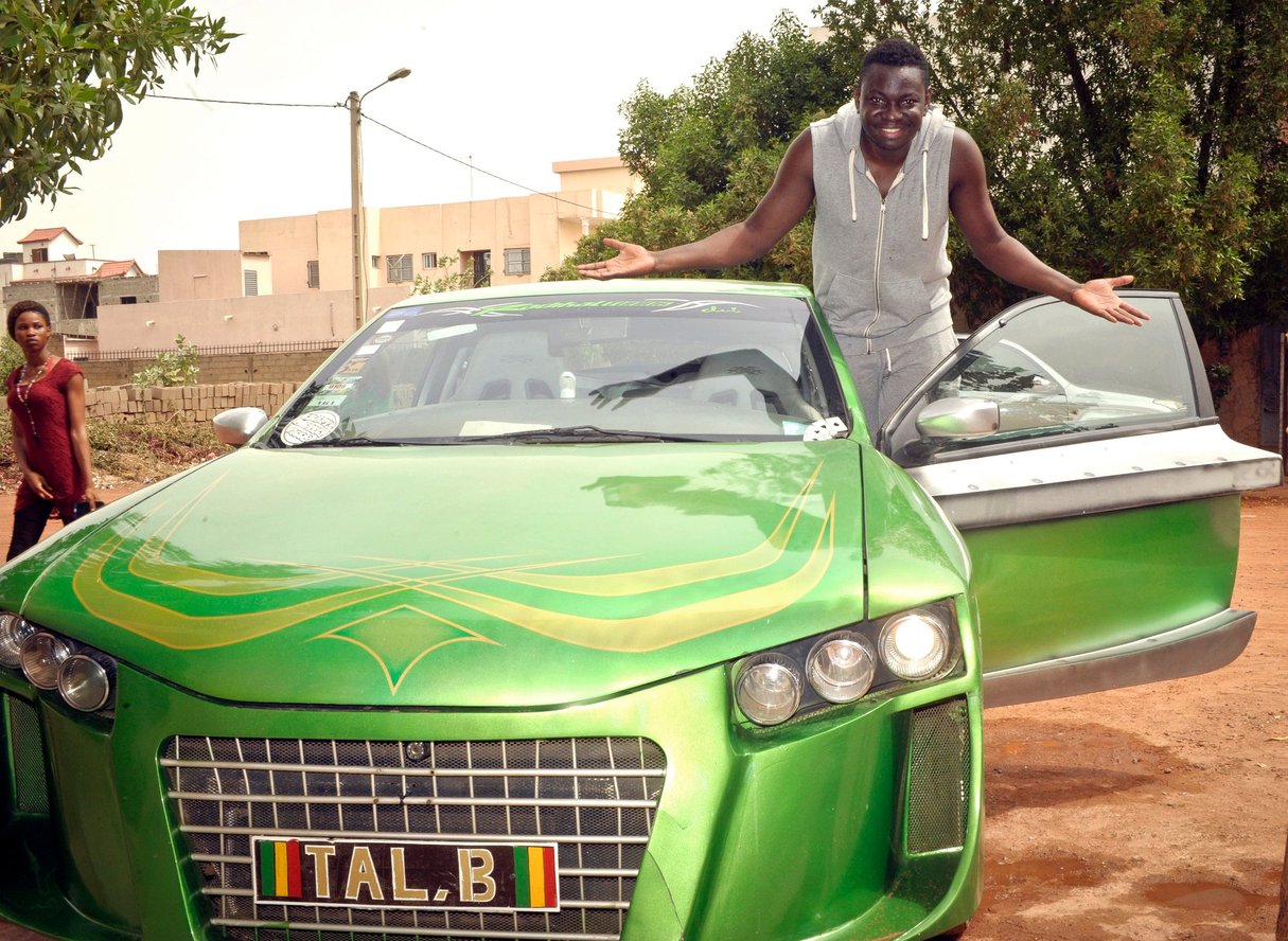 Tal B, dans son quartier de Sotuba, à Bamako. © emmanuel daou bakary pour JA