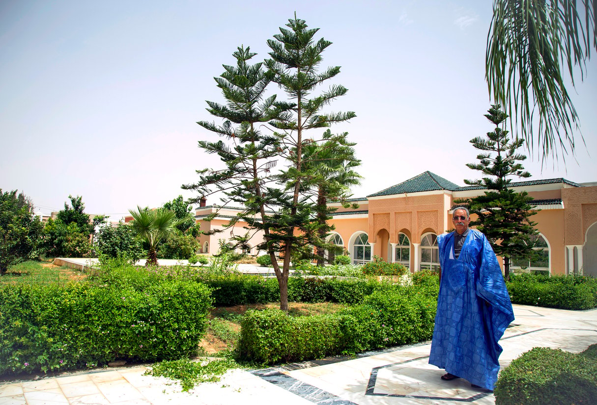 L’ex-président de la transition à son domicile, à Nouakchott. © Yéro Djigo pour JA