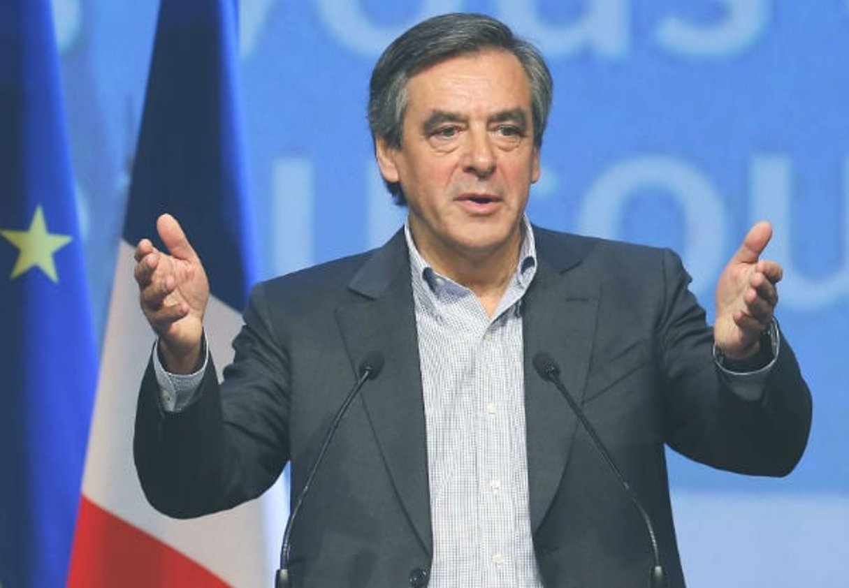 L’ancien Premier ministre François Fillon a déclaré que la France n’était « pas coupable d’avoir voulu faire partager sa culture aux peuples d’Afrique ». © Jacques Brinon/AP/SIPA