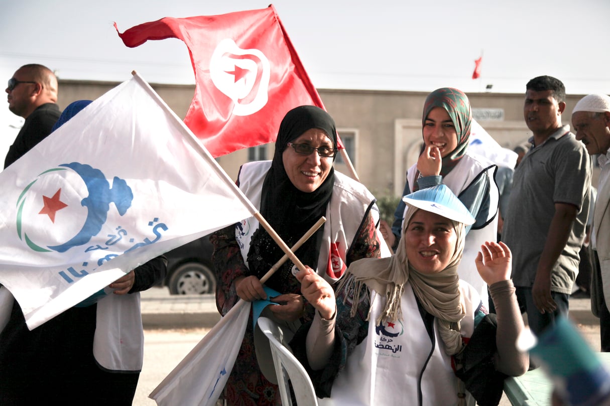 Des militantes du parti islamiste tunisien, en 2014, à Tunis. © Augustin Le Gall/HAYTHAM/REA