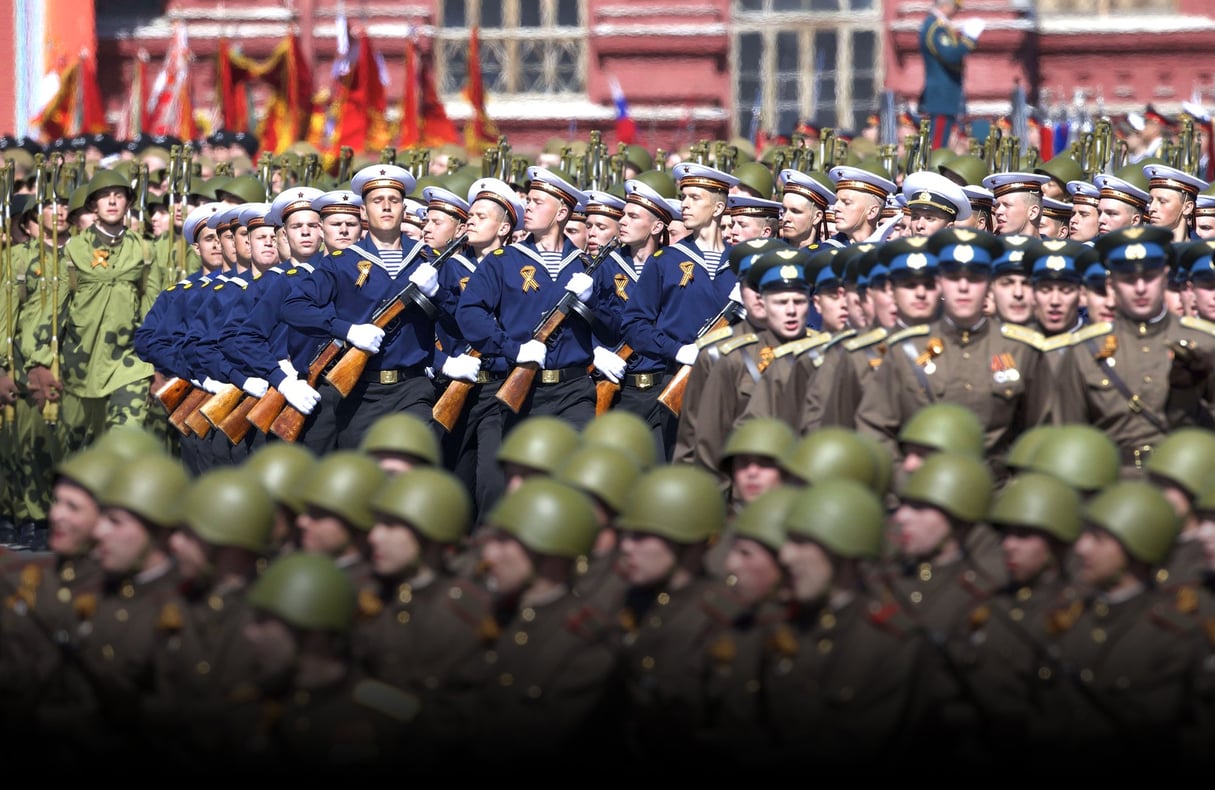 Place Rouge, à Moscou. Répétition avant le défilé du 9 mai 2015, célébrant le 70e anniversaire de la victoire sur l’Allemagne nazie. © Ivan Sekretarev/AP/SIPA