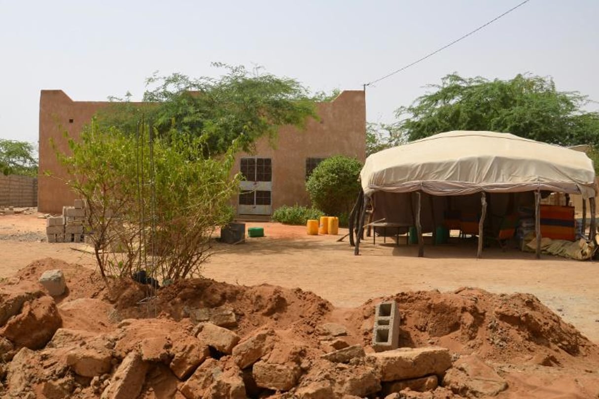 La maison de l’humanitaire américain Jeffery Woodke enlevé par des jihadistes présumés, le 19 octobre 2016 à Abalak, au Niger. © AFP