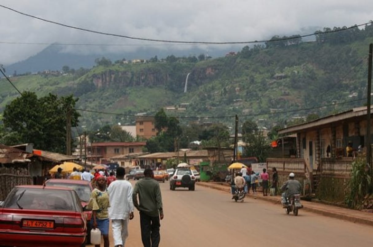 Dans une rue de Bamenda, au Cameroun anglophone (photo d’illustration). © Rbairdpcam/CC/Flickr