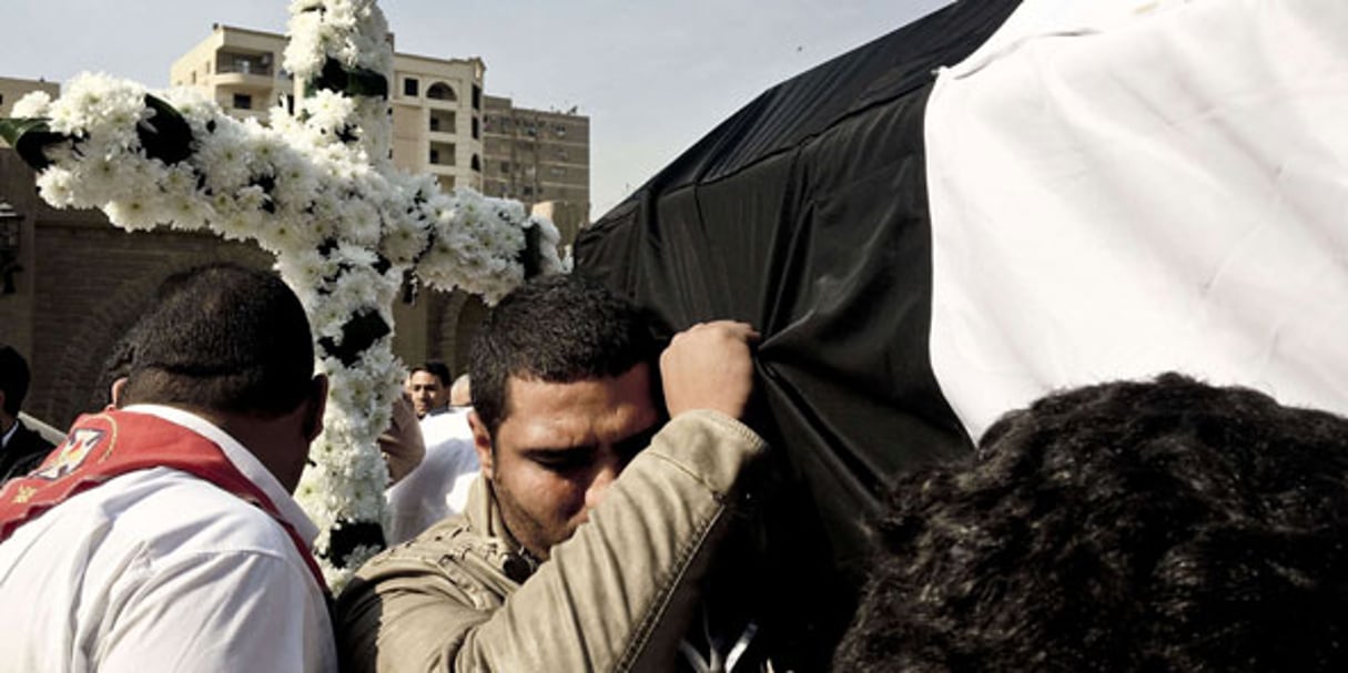 Les funérailles des victimes de l’attentat du 11 décembre contre une église copte du Caire. © Nariman El-Mofty/AP/SIPA