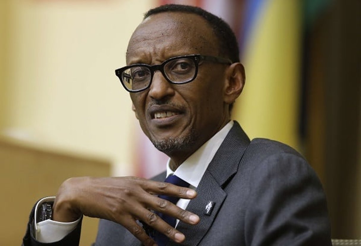 Paul Kagame lors d’un discours sur les 20 ans du génocide des Tutsi. © Steven Senne/AP/SIPA