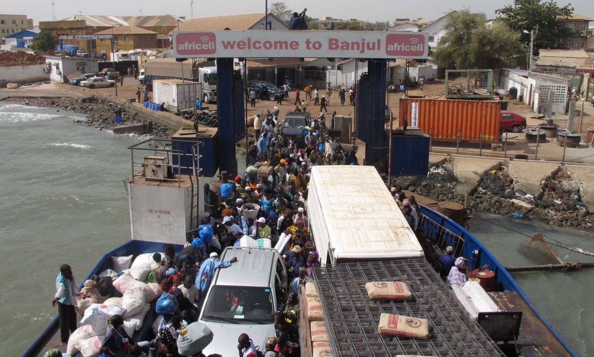 Au port de Banjul le 31 décembre 2011. © Jon Gambrell/AP/SIPA