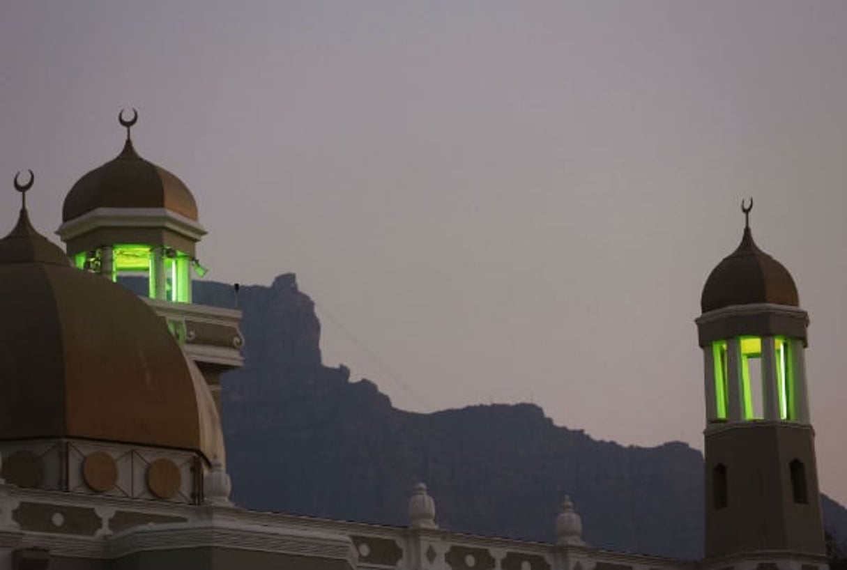 Les minarets d’une mosquée du Cap, en Afrique du Sud, le 7 juin 2016. © Schalk van Zuydam/AP/SIPA