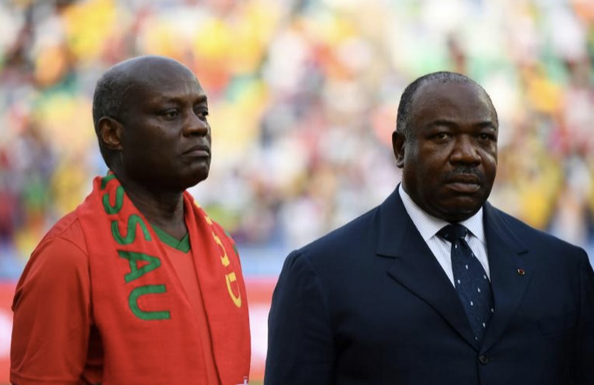 Ali Bongo et son homologue de Guinée-Bissau Jose Mario Vaz lors de la cérémonie d’ouverture de la CAN au stade de l’Amitié, le 14 janvier 2017 à Libreville. © AFP