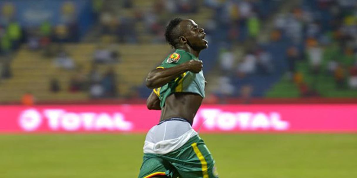 L’attaquant Sadio Mané ouvre le score sur penalty pour le Sénégal face à la Tunisie lors de la CAN, le 15 janvier 2017 à Franceville. © afp.com / KHALED DESOUKI