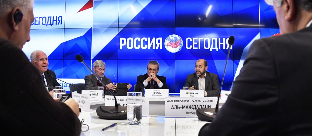Les délégués des mouvements palestiniens, dont le Jihad islamique, lors d’une conférence de presse, le 17 janvier, à Moscou. © Alexander NEMENOV/AFP