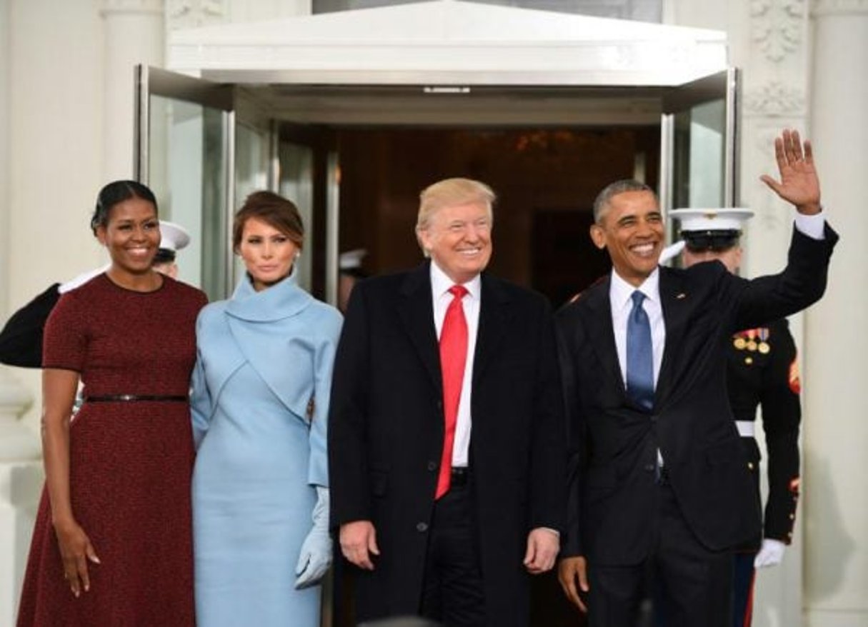 Les couples Obama et Trump sur le perron de la Maison-Blanche le 20 janvier 2017. © JIM WATSON/AFP