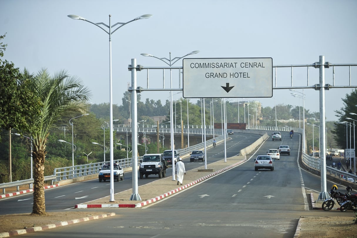Le boulevard de la République, à Niamey au Niger, en janvier 2016. © Vincent Fournier/JA