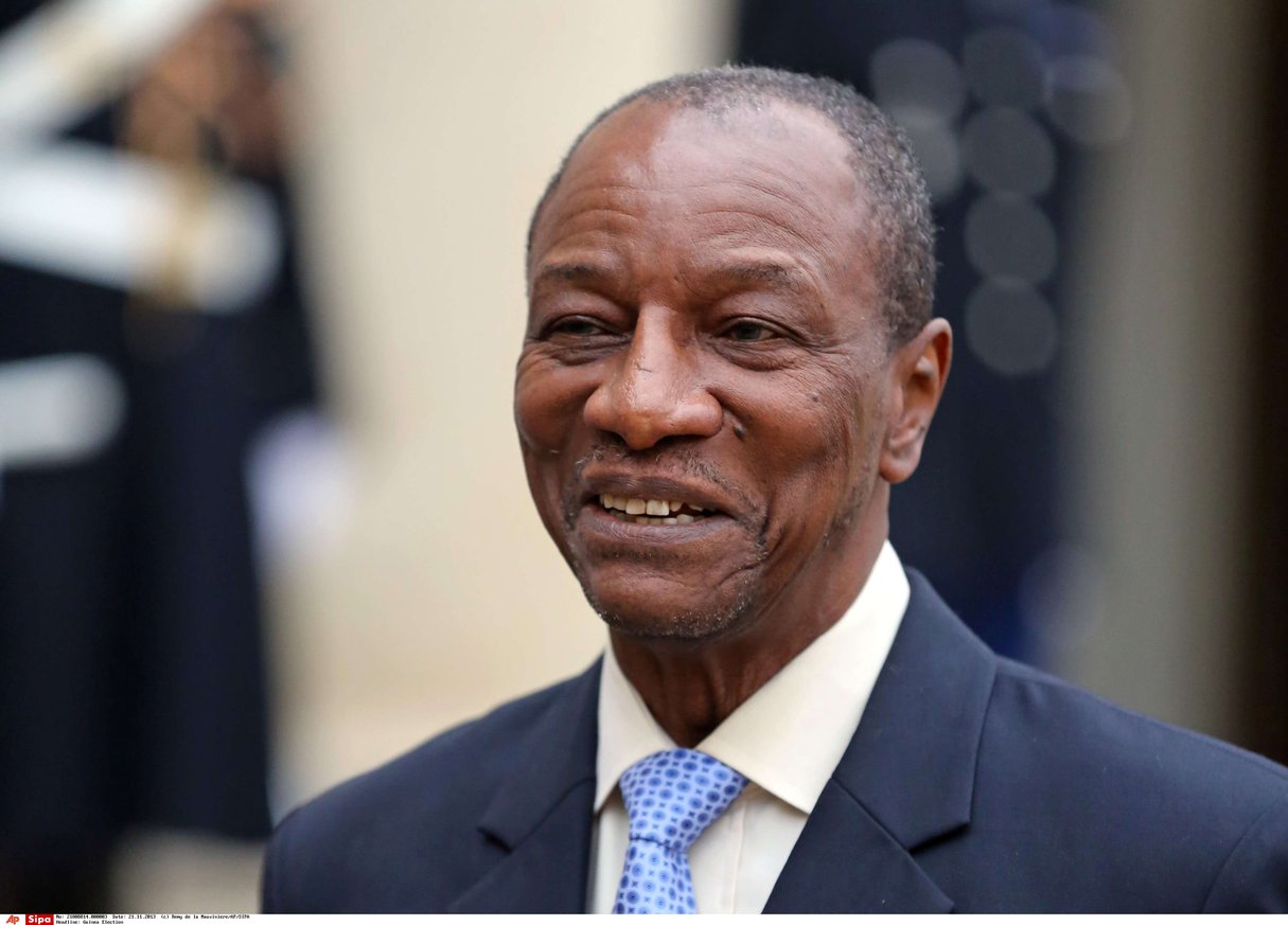 Le président guinéen Alpha Condé devient le nouveau président de l’Union africaine. © Remy de la Mauviniere/AP/SIPA