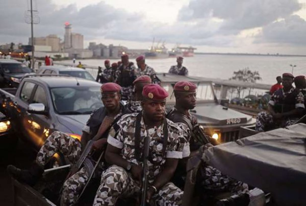 Des soldats ivoiriens à Abidjan, le 23 octobre 2015 © Schalk van Zuydam/AP/SIPA