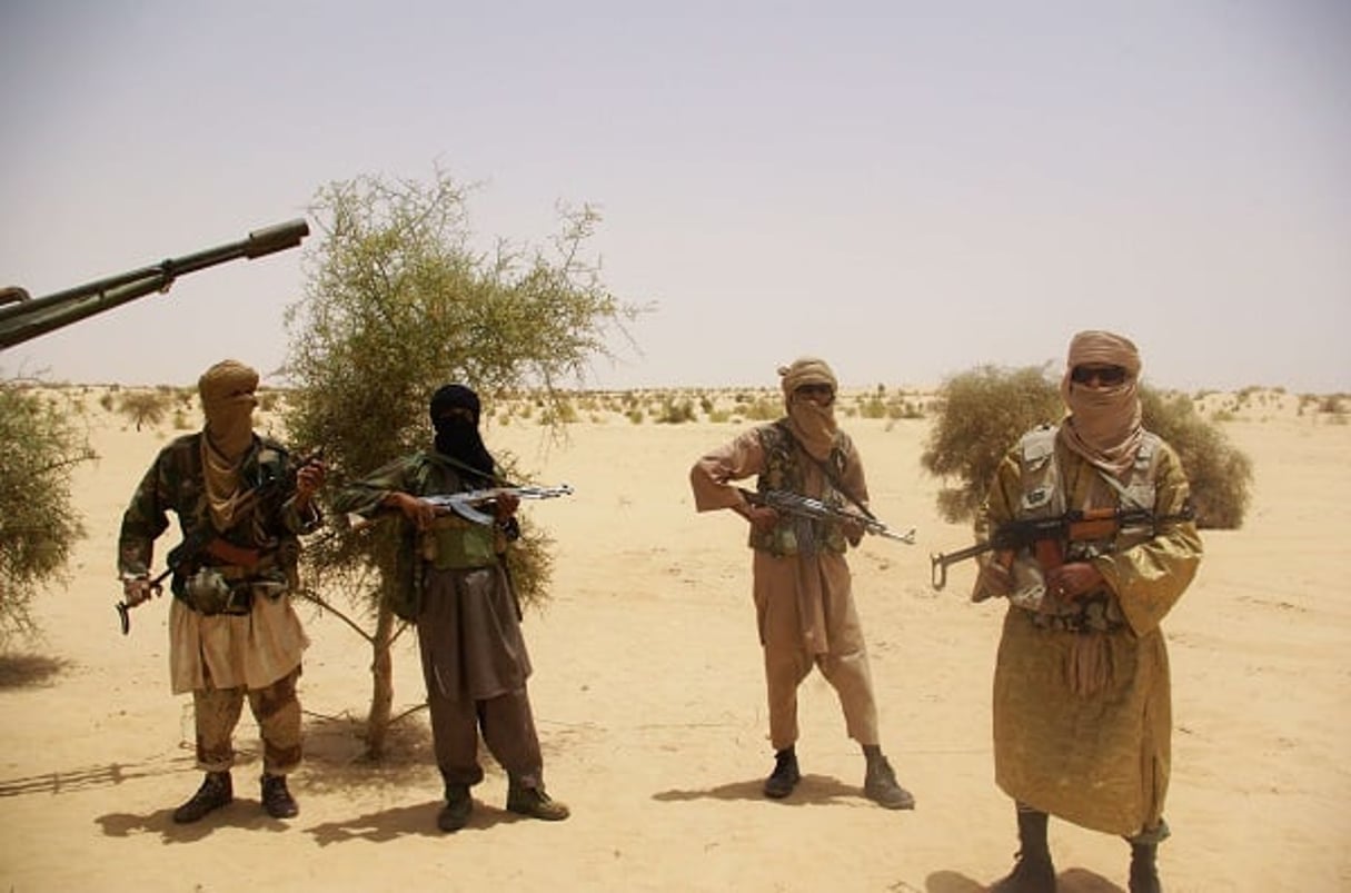 Des combattants d’Ansar Eddine qui sévissent dans le sud du Mali. © Uncredited/AP/SIPA