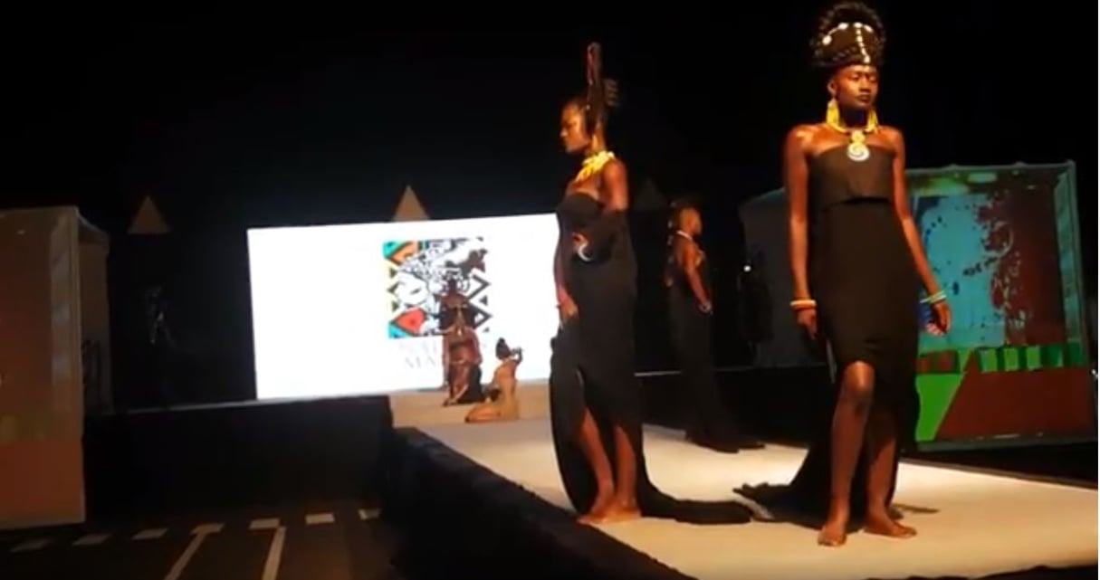 Show Hair Queen by nadeenmateky pour le festival N’zassa Mode 2017 à Abidjan © Capture d’écran (Youtube)