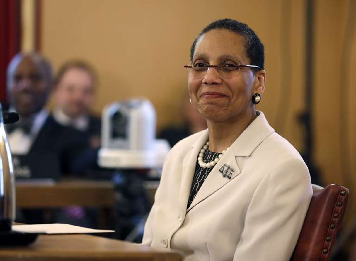Sheila Abdus-Salaam, la première juge américaine musulmane, à sa nomination le 30 avril 2013 à New  York. © Mike Groll/AP/SIPA