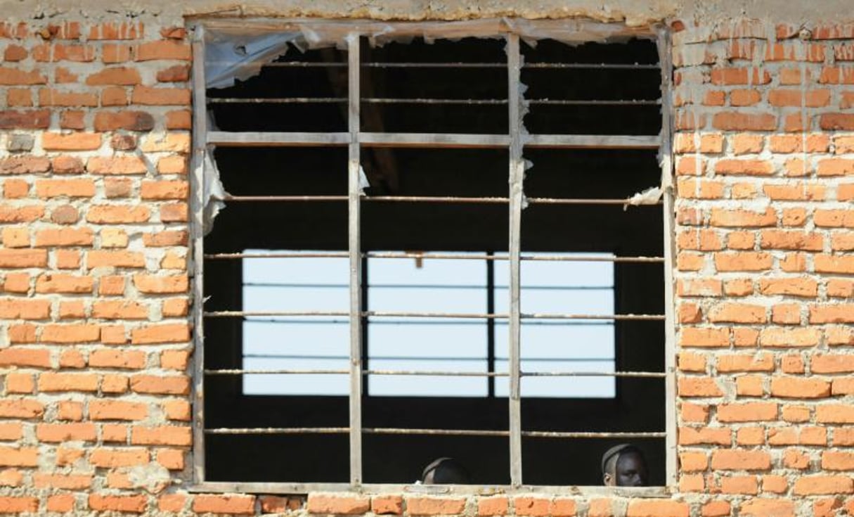Fenêtre d’une école à Kilolo, en Tanzanie, le 1er septembre 2008. © AFP