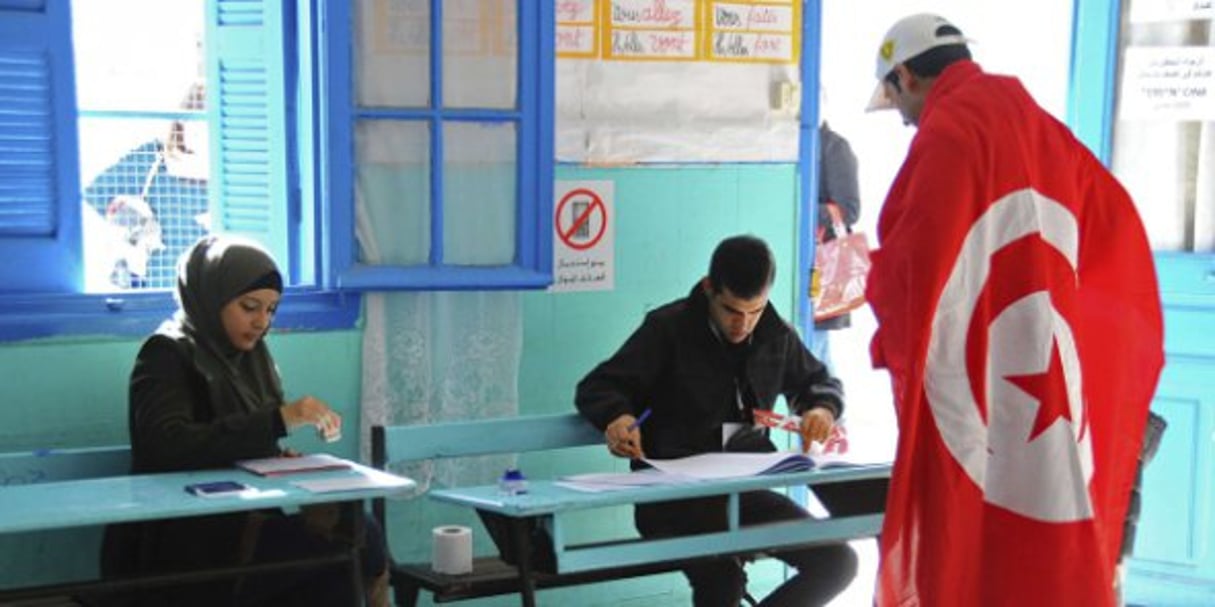 Pendant l’élection présidentielle, en décembre 2014, à Tunis. © Hassene Dridi/AP/SIPA