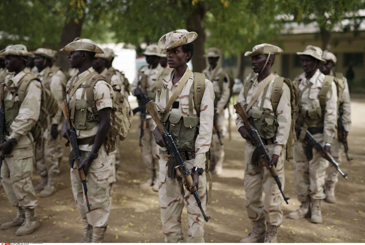 Des troupes de l’armée tchadienne, le 9 mars 2015. © Jerome Delay/AP/SIPA