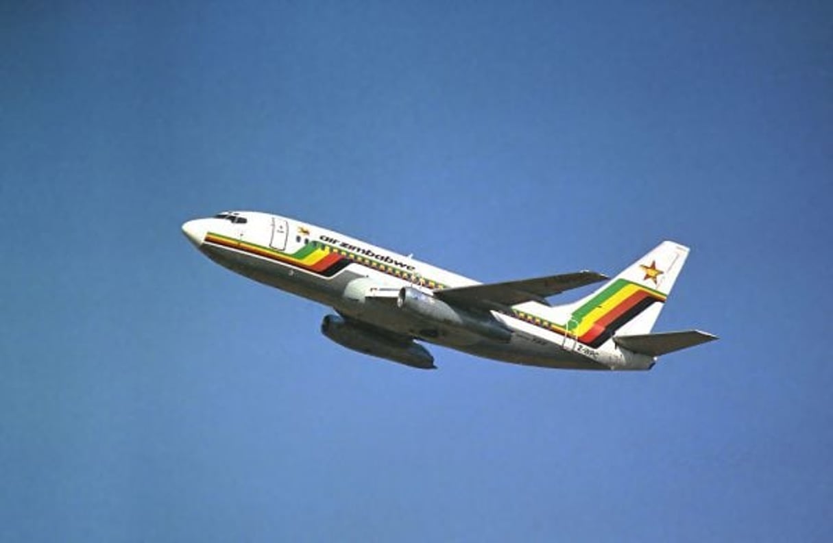 Un avion de la compagnie Air Zimbabwe. © Bob Adams, www.flickr.com