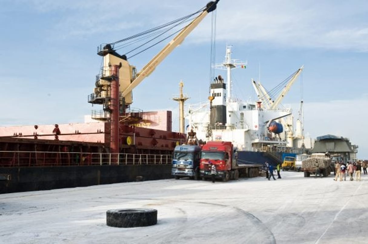 Le groupe français a été évincé du port guinéen en 2011. © Youri LENQUETTE pour JA