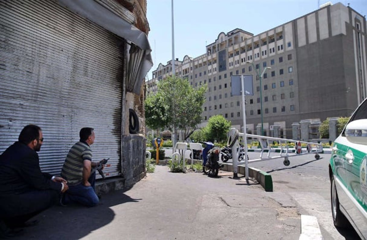 Le mercredi 7 juin, à côté du parlement de Téhéran, en Iran. © Omid Vahabzadeh/AP/SIPA