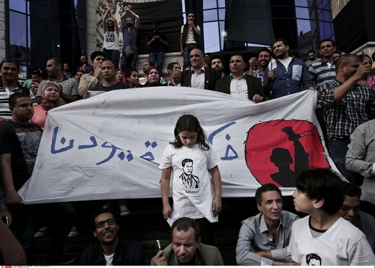 Rassemblement pour la journée mondiale de la liberté de la presse devant le siège du syndicat égyptien de la presse, au Caire, le 3 mai 2016. © Nariman El-Mofty/AP/SIPA