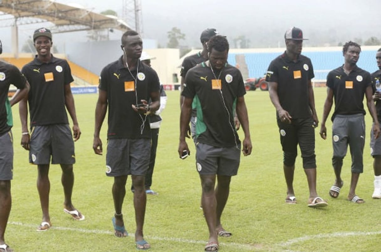 L’équipe du Sénégal foule le gazon du stade de Malabo, en Guinée équatoriale, le 26 janvier 2015. © Sunday Alamba/AP/SIPA