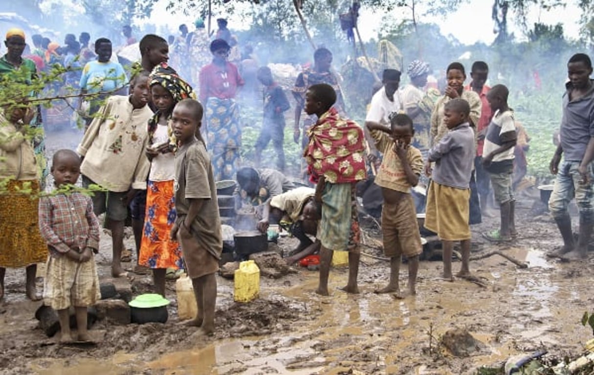 Des réfugiés burundais au Rwanda, en 2015. © Edmund Kagire/AP/SIPA