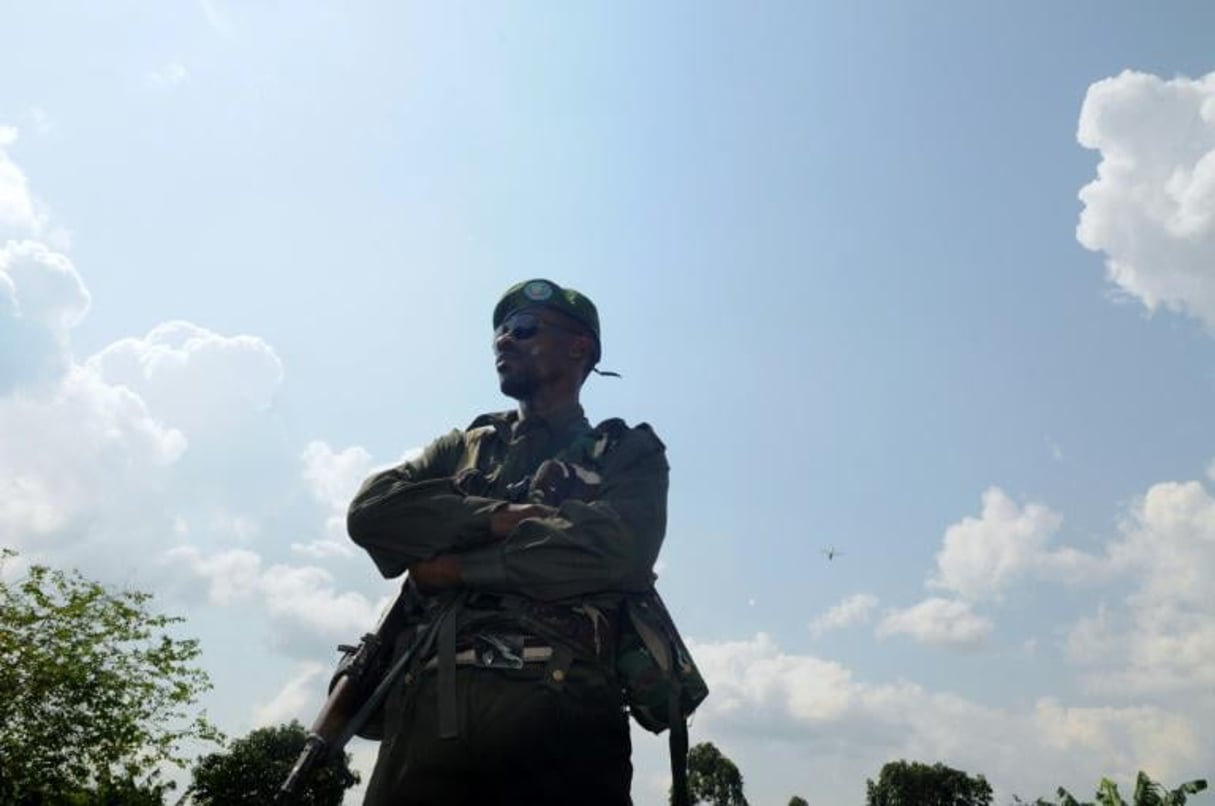 L’armée congolaise a déclaré dimanche avoir repris le contrôle d’une localité stratégique de l’est de la République démocratique du Congo après un jour d’occupation par une milice locale. © KUDRA MALIRO / AFP