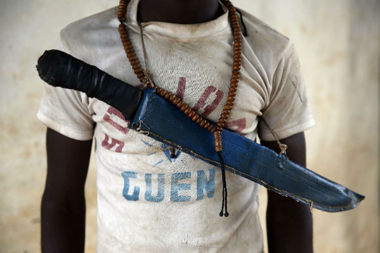 Un milicien anti-balaka, en 2014 à Guen,au nord de Bangui. © Jerome Delay/AP/SIPA