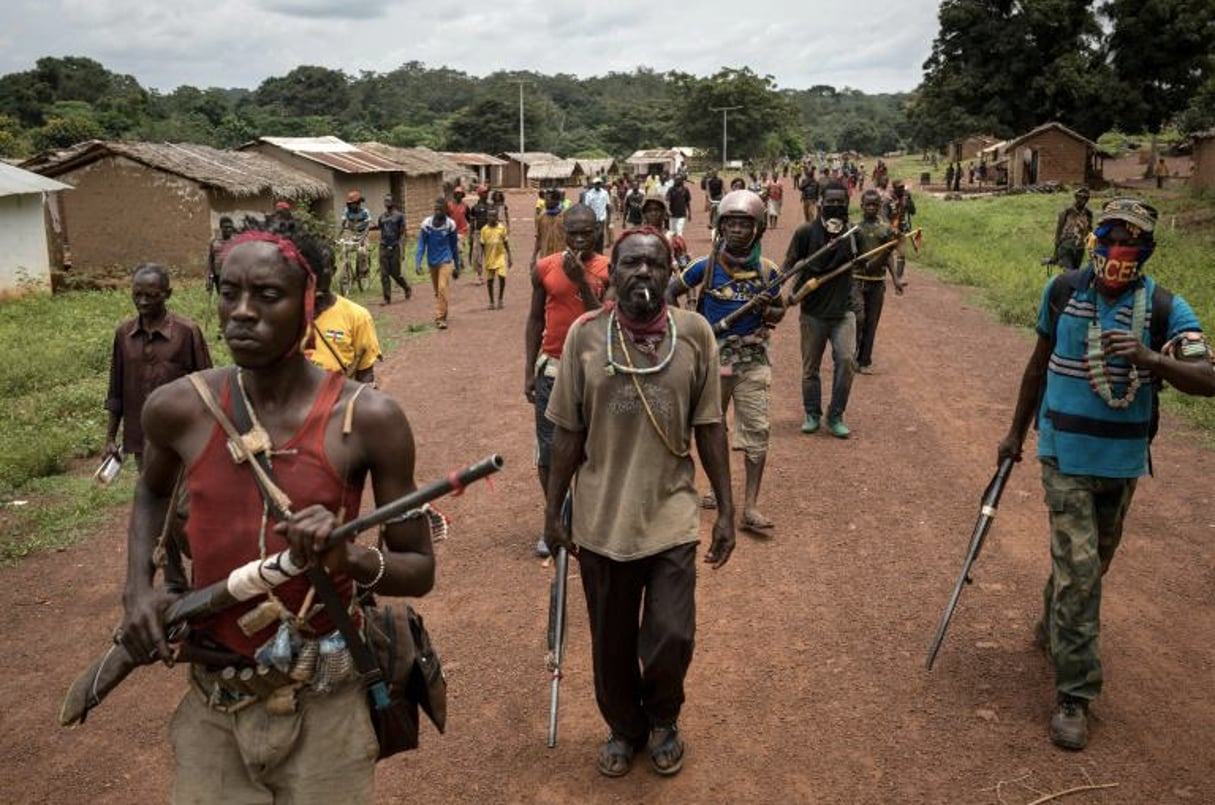 Des combattants anti-balaka à Gambo, dans le sud-est de la Centrafrique, le 16 août 2017. © AFP