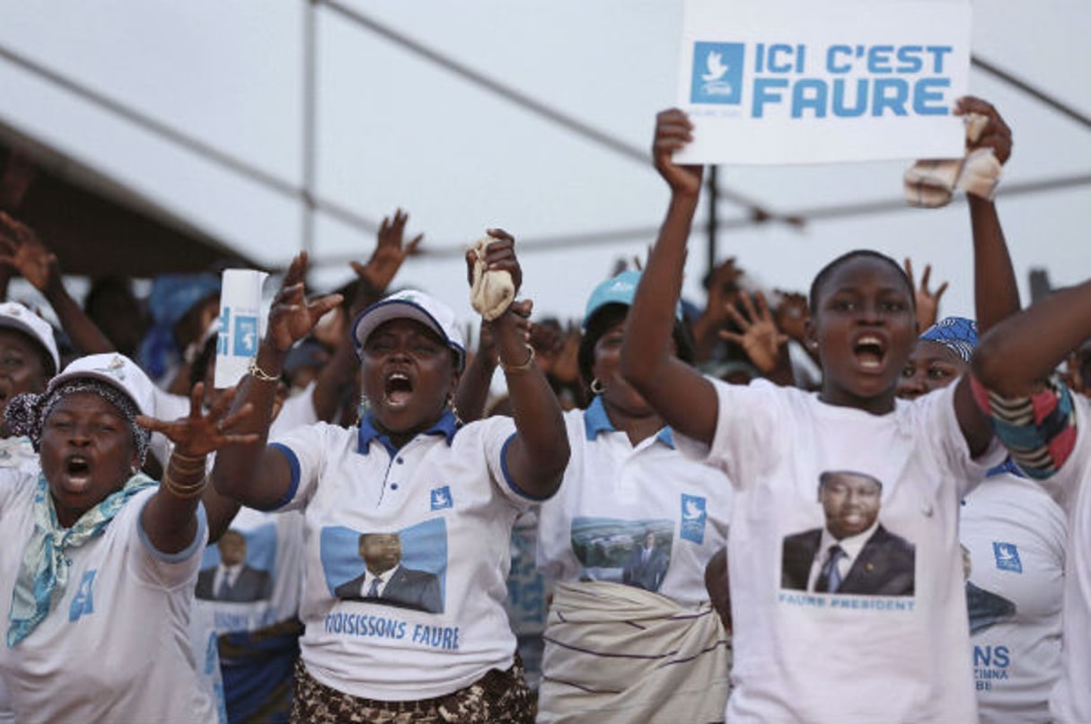 Des supporters de Faure Gnassingbe, le 22 avril 2015, lors de la dernière présidentielle. © Erick Kaglan/AP/SIPA