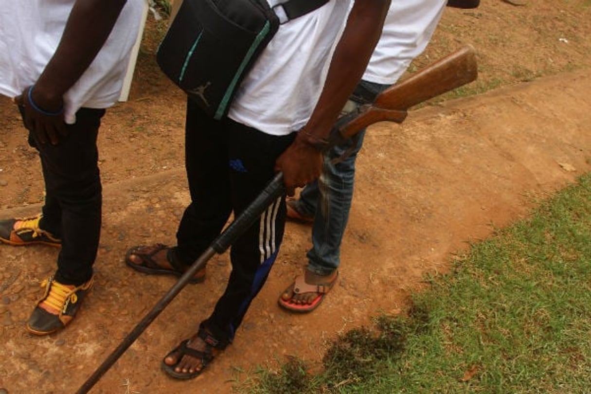 Des combattants remettent leurs armes à la Minusca, à Bangui, le mercredi 13 septembre 2017. © Photo : Minusca